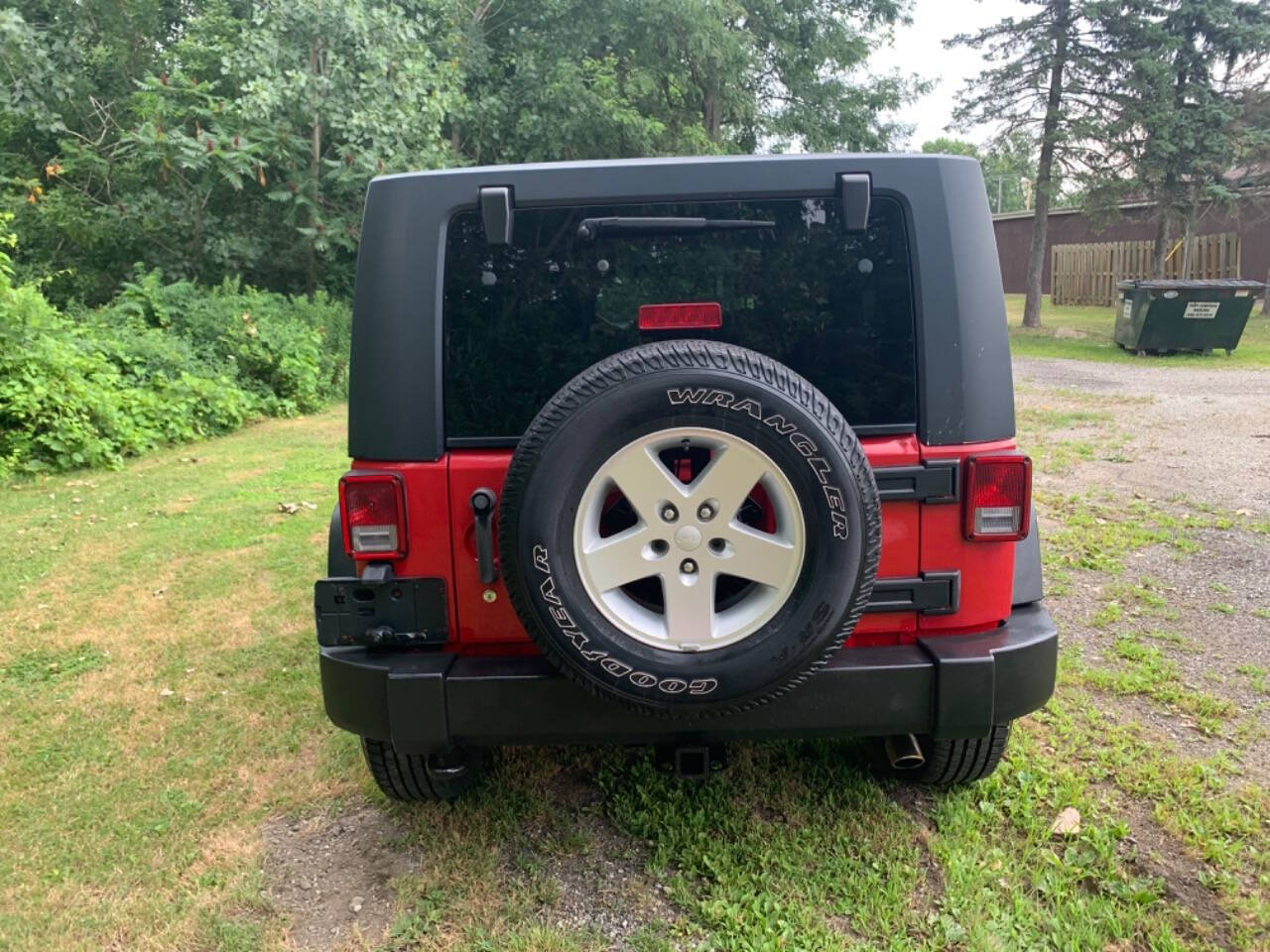 2010 Jeep Wrangler Unlimited for sale at Car Connection in Painesville, OH