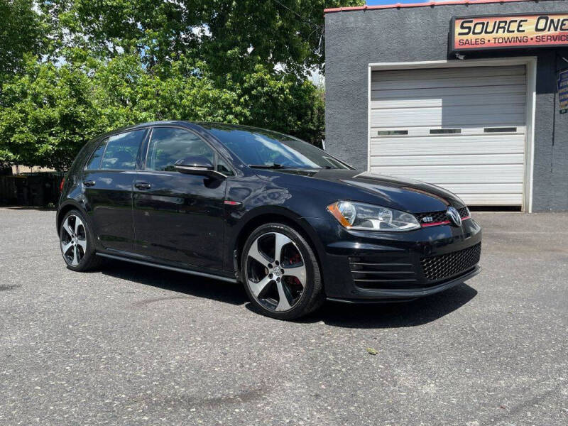 2016 Volkswagen Golf GTI S