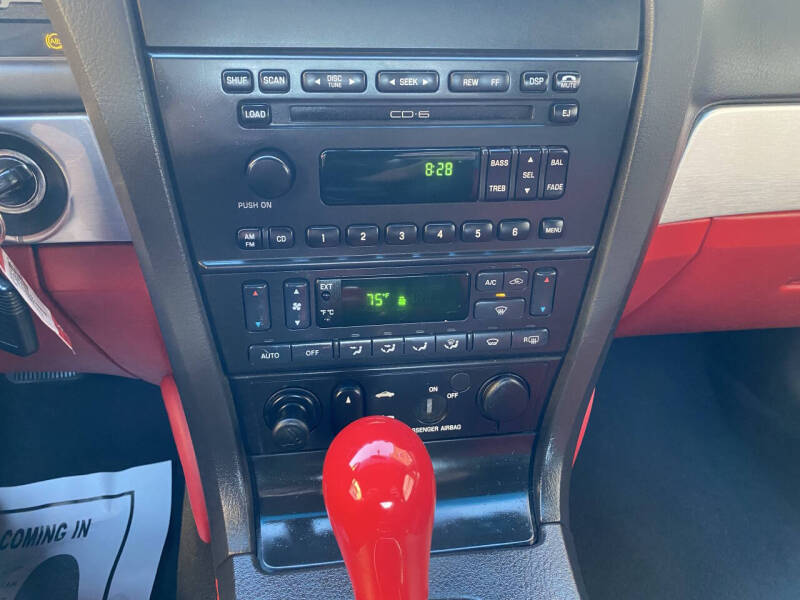 2002 Ford Thunderbird Deluxe