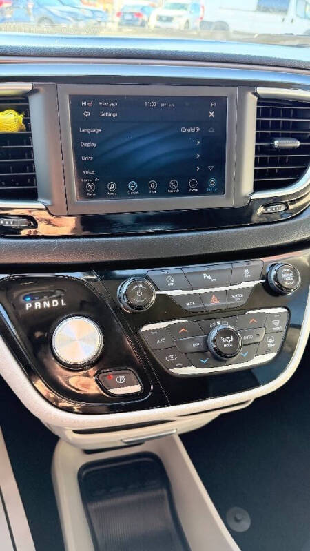 2018 Chrysler Pacifica Touring L