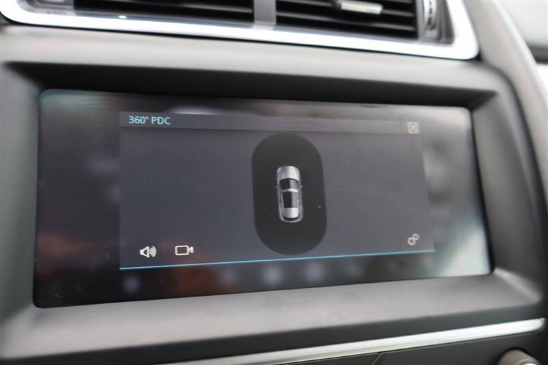 2019 Jaguar E-PACE P250 SE