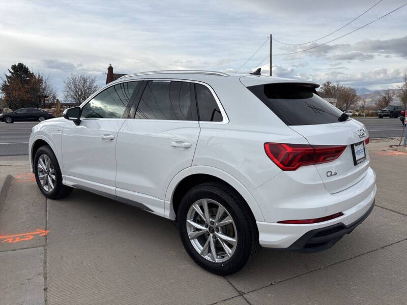 2023 Audi Q3 quattro S line Premium 45 TFSI