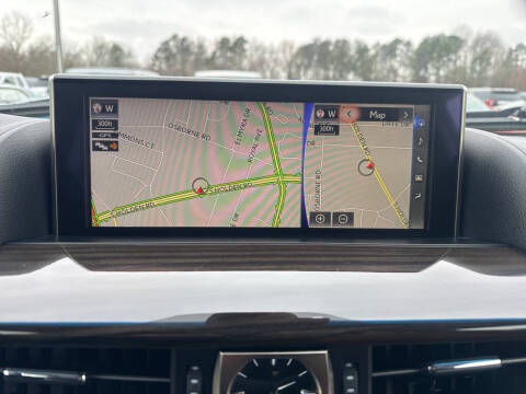 2021 Lexus LX 570 Three-Row