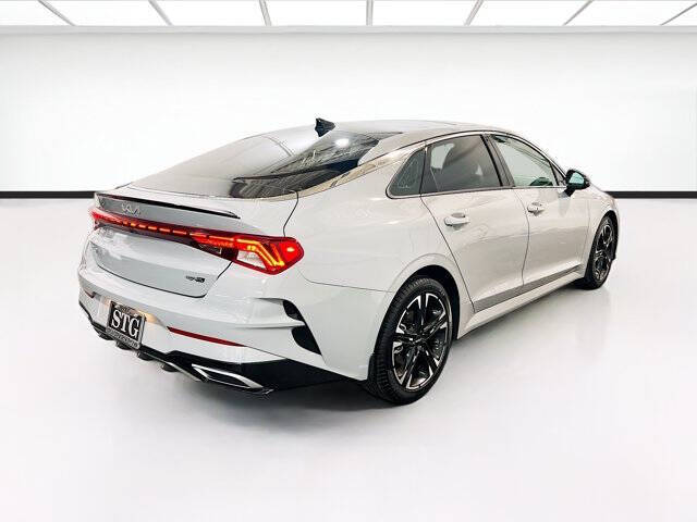 2022 Kia K5