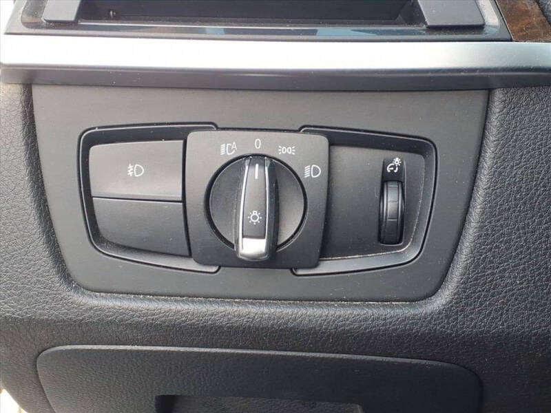 2015 BMW 3 Series 328i xDrive