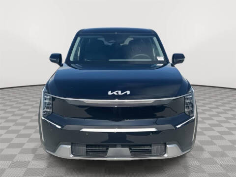 2026 Kia EV9 Light