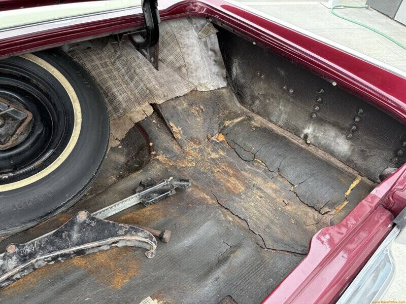 1961 Ford Thunderbird