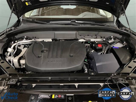 2025 Volvo XC60 B5 Plus Dark Theme