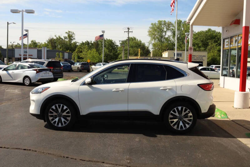 2020 Ford Escape Titanium