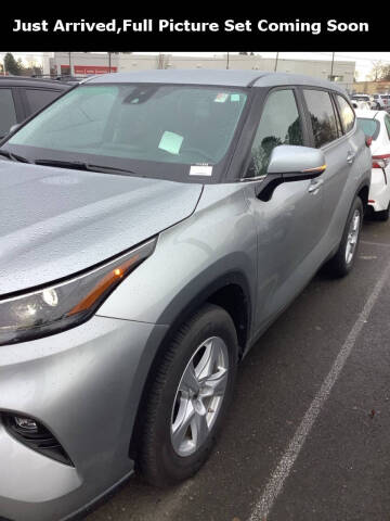 2023 Toyota Highlander for sale at Royal Moore Custom Finance in Hillsboro OR