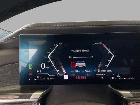 2025 BMW 7 Series 740i