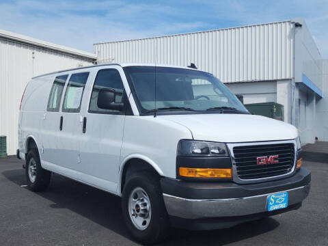 2025 GMC Savana 2500