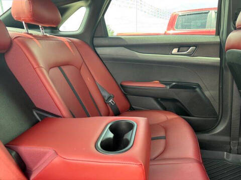 2023 Kia K5