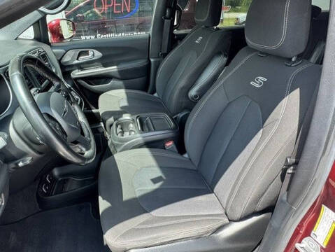 2020 Chrysler Pacifica Touring