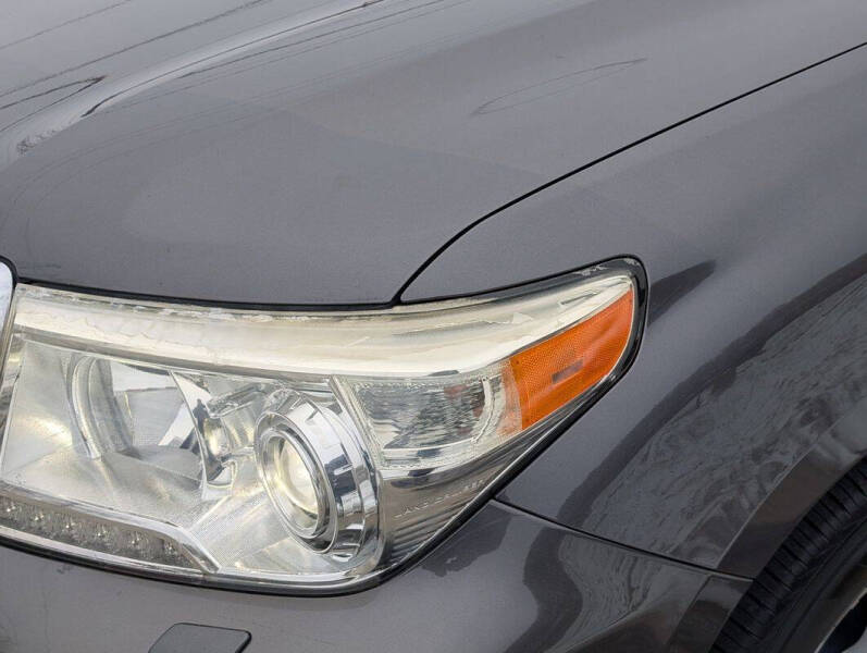 2013 Toyota Land Cruiser