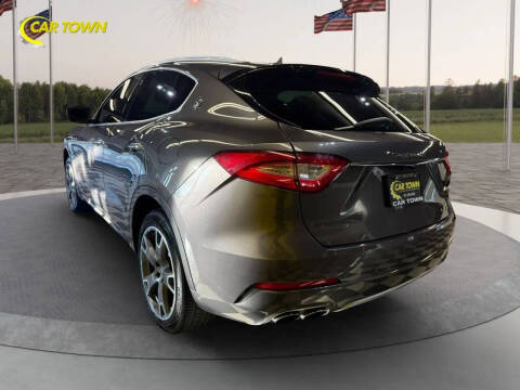 2017 Maserati Levante