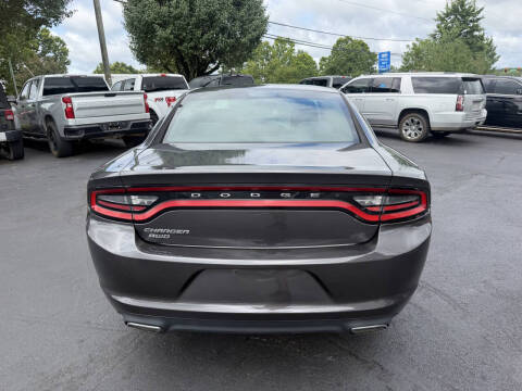 2016 Dodge Charger SE