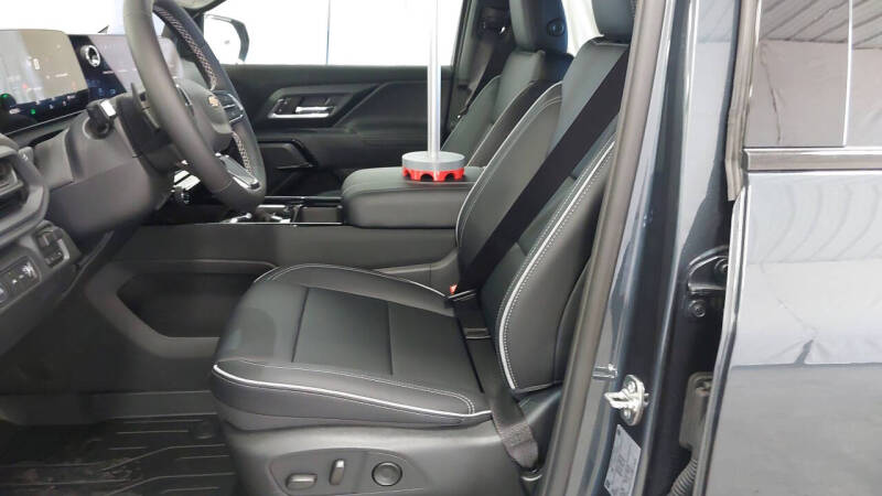 2026 Chevrolet Silverado EV LT