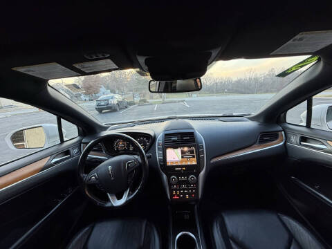 2019 Lincoln MKC Select