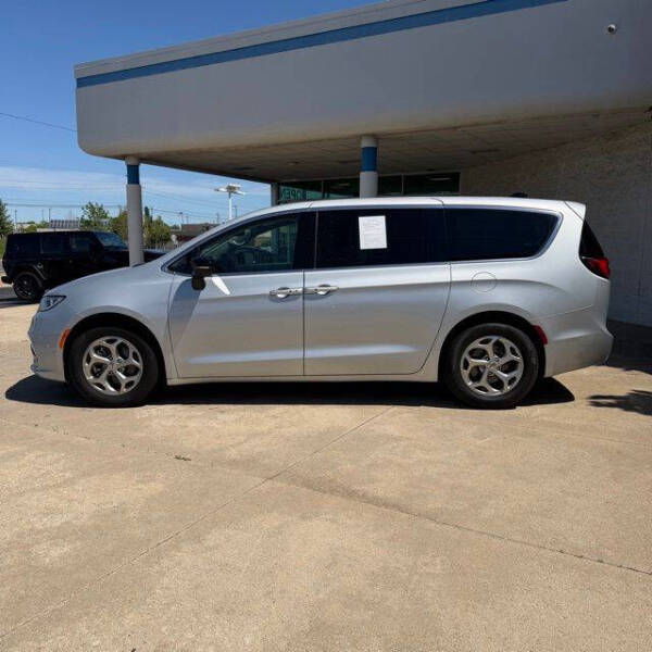 2024 Chrysler Pacifica Limited