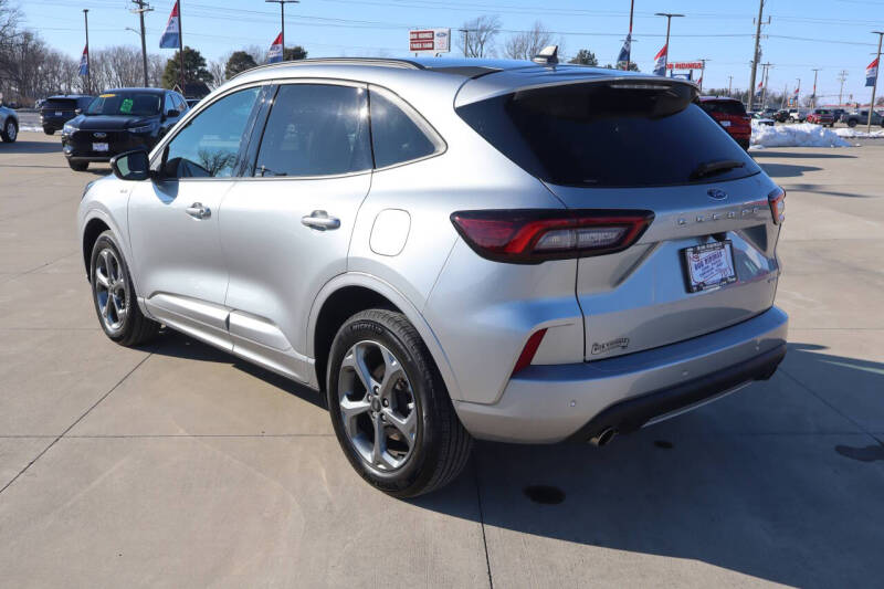 2023 Ford Escape ST-Line