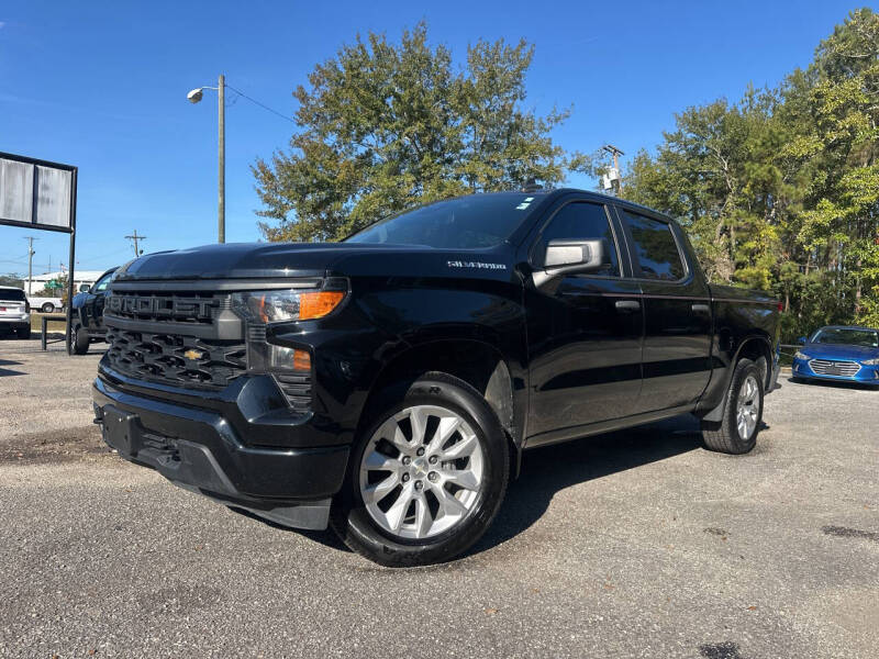 2022 Chevrolet Silverado 1500 Custom's photo