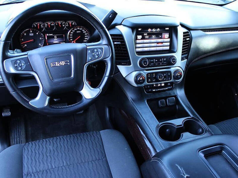 2015 GMC Yukon SLE