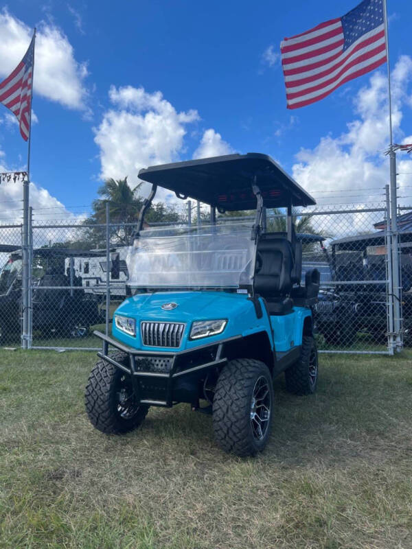 2025 Evolution D5 Maverick 2+2