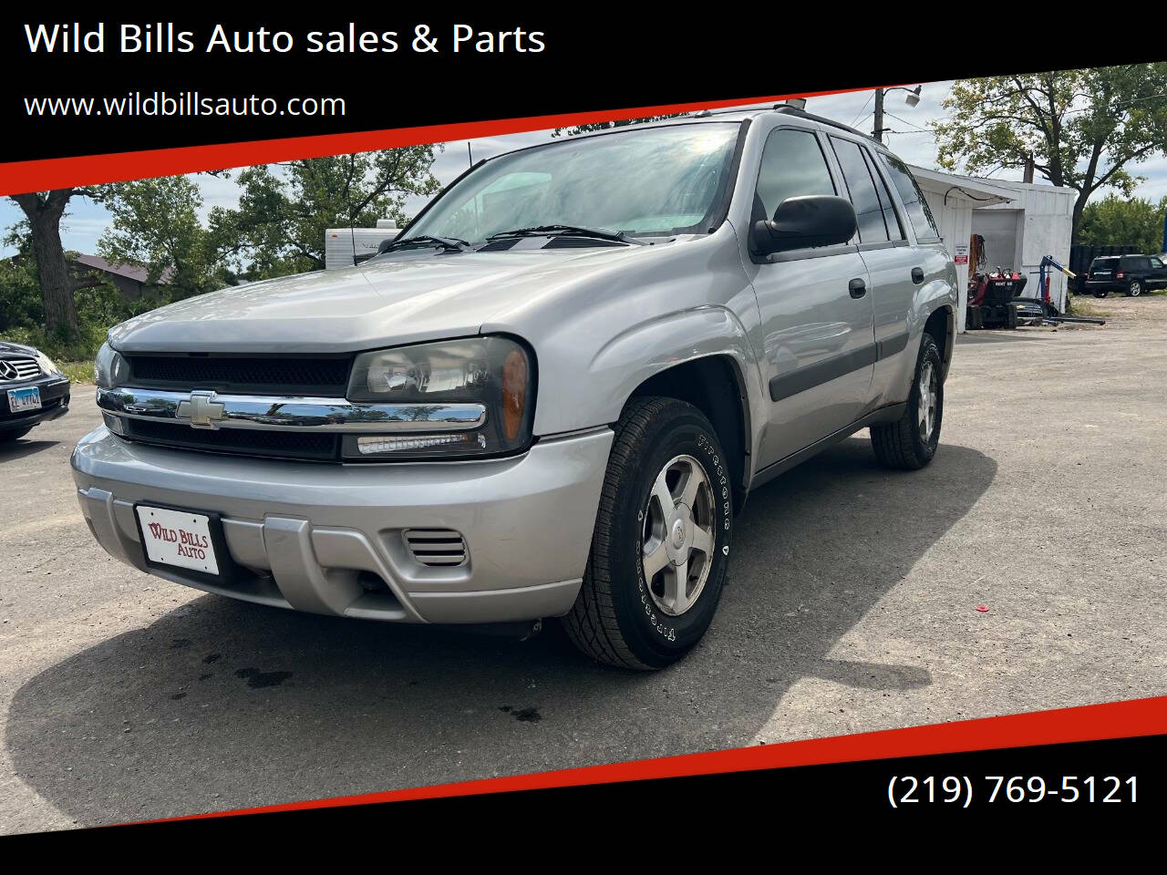 2005 Chevrolet TrailBlazer LS 4WD 4dr SUV's photo