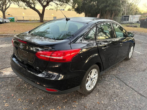 2017 Ford Focus SE