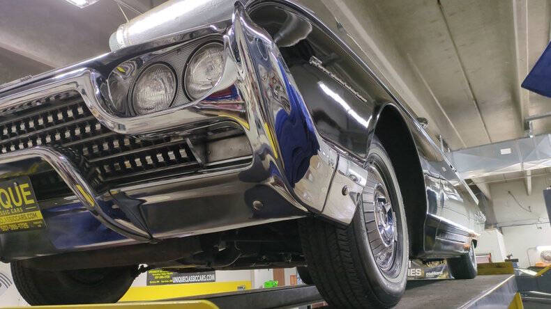 1962 Ford Thunderbird