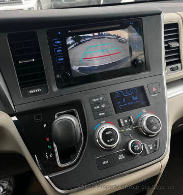 2015 Toyota Sienna