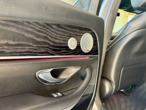 2019 Mercedes-Benz E-Class E 300