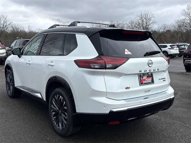 2025 Nissan Rogue Platinum