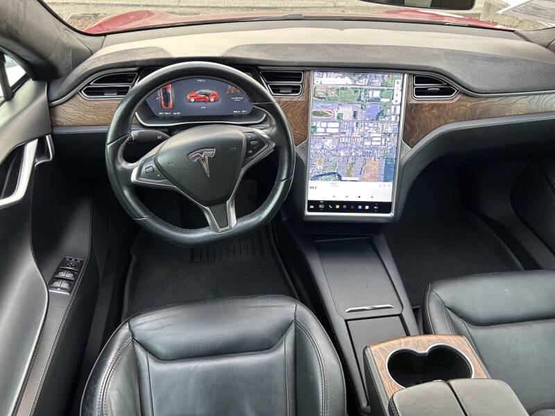 2016 Tesla Model S 75D