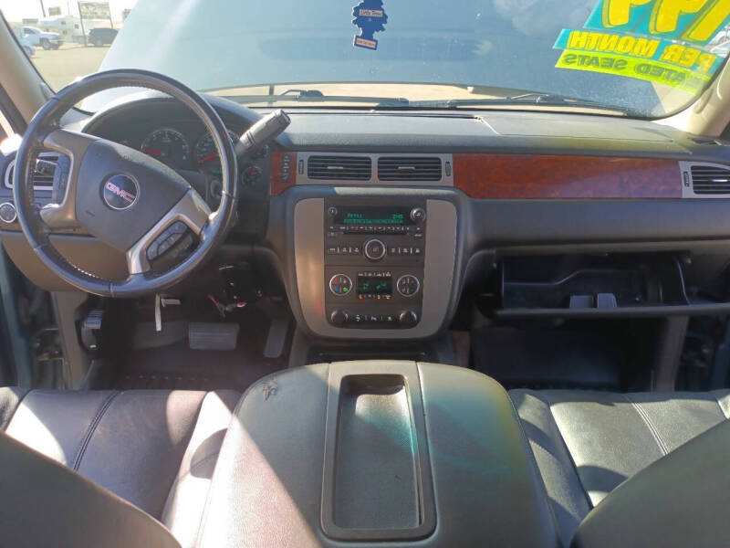 2010 GMC Yukon XL SLT