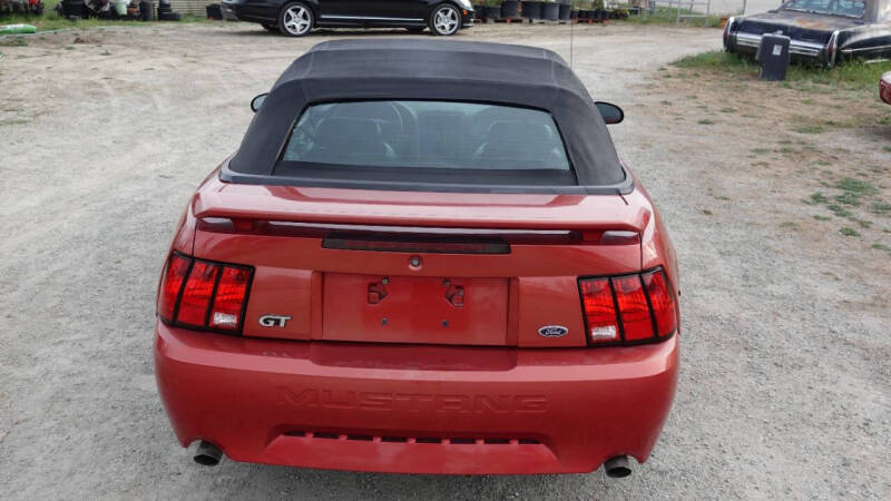2002 Ford Mustang GT Deluxe