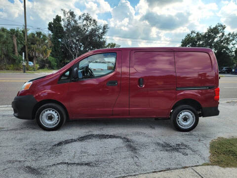 2013 Nissan NV200 S