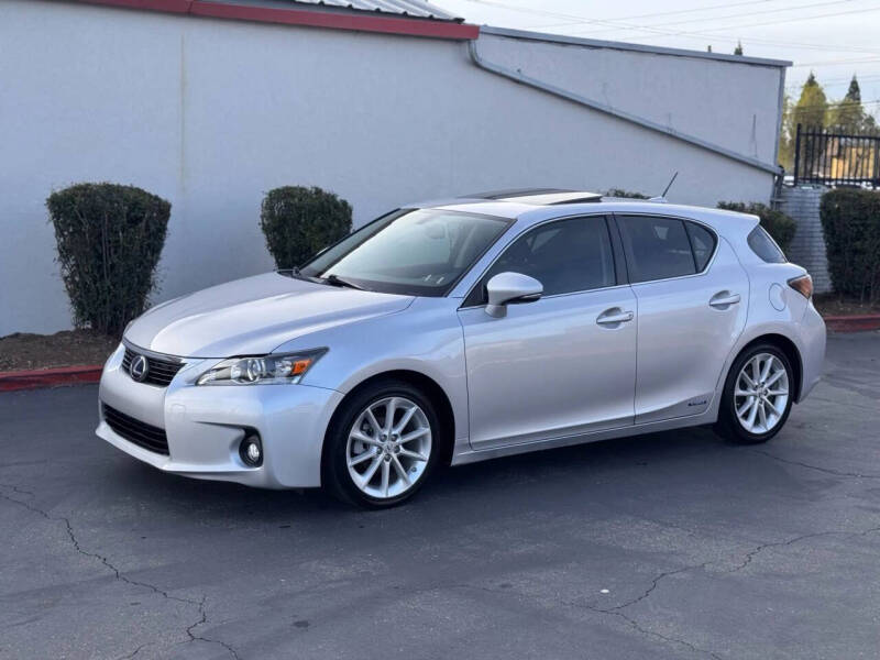 2011 Lexus CT 200h