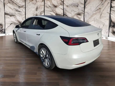 2021 Tesla Model 3 Standard Range Plus