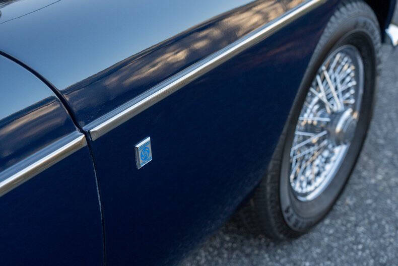 1973 MG B