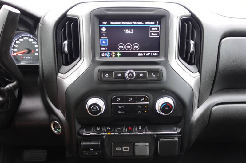 2024 GMC Sierra 2500HD Pro