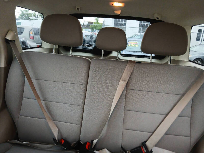 2011 Ford Escape XLT
