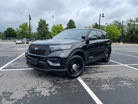 2020 Ford Explorer for sale at CLIFTON COLFAX AUTO MALL in Clifton NJ