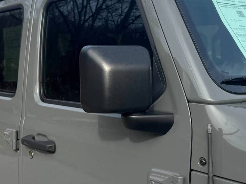 2020 Jeep Gladiator Mojave