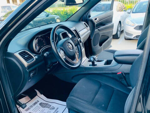 2015 Jeep Grand Cherokee Laredo