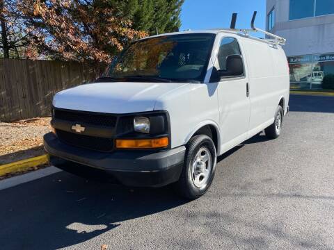 2006 Chevrolet Express Cargo for sale at Super Bee Auto in Chantilly VA