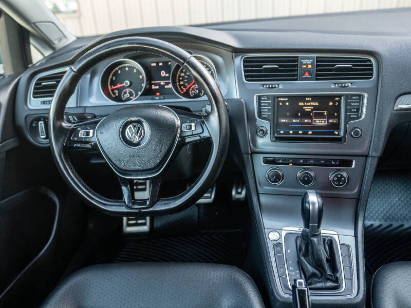 2017 Volkswagen Golf Alltrack TSI SE 4Motion