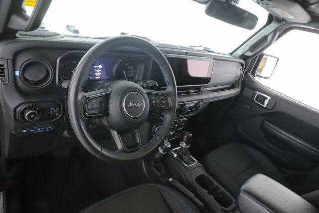 2024 Jeep Wrangler Rubicon 4xe