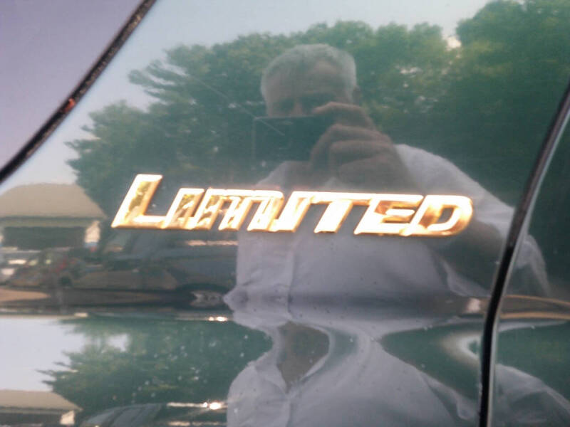 2001 Toyota Sequoia Limited